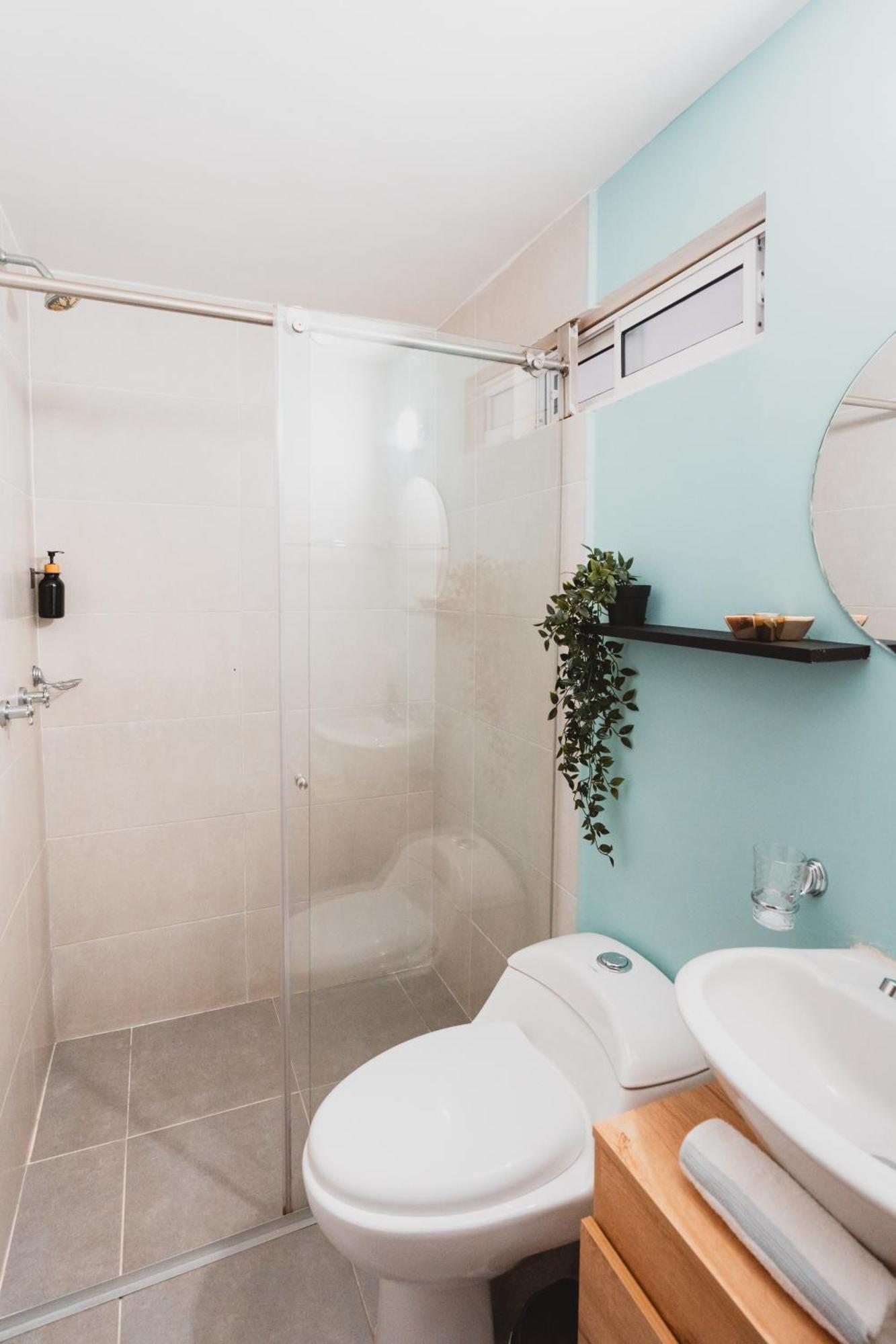 Ac - House Laureles - Self Cheking Guest house Medellin